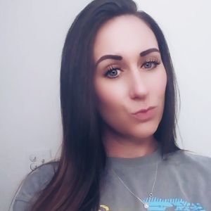 Meet your Posher, Bridgette